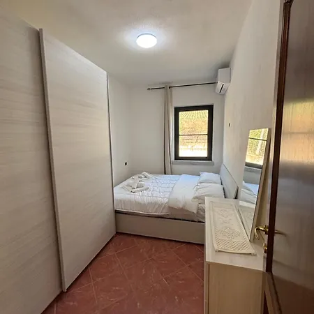 Vila With Stunning Views To The Mountains 5km From The Siniscola